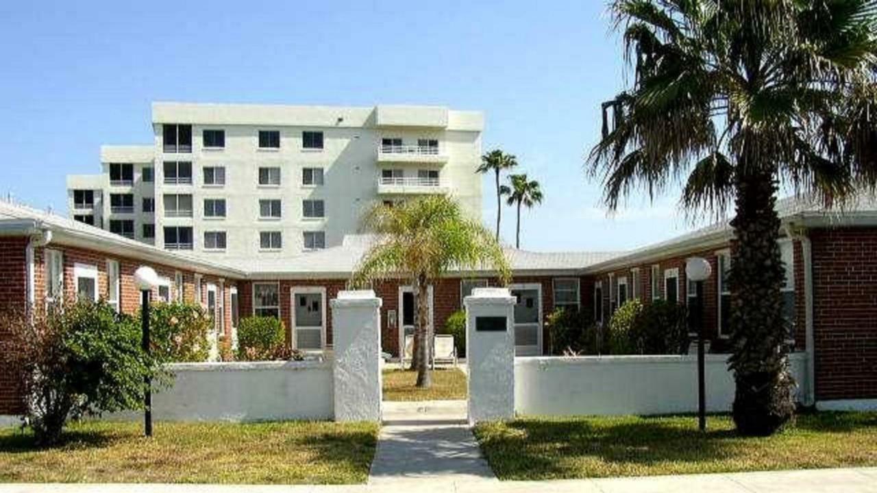 Venice Villas On The Beach Exterior photo